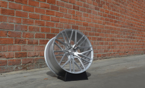 RoadForce wheel RF13 SMF finish