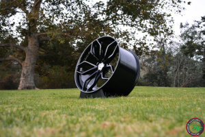 RoadForce RF17 22x10 22x11.5 Gloss Black finish