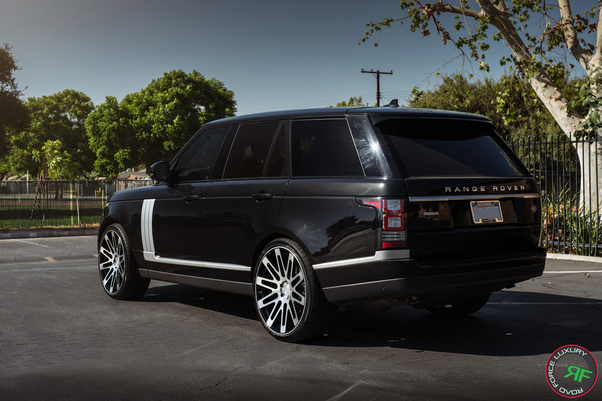 Range Rover - Road Force Wheels